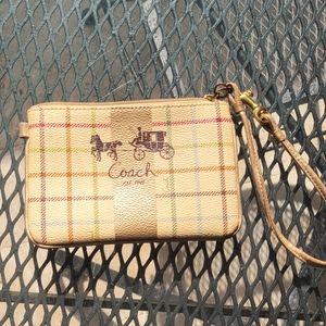 Vintage cream and gold Coach wristlet